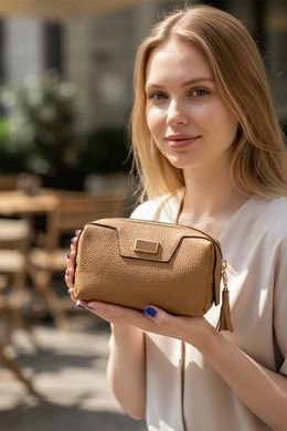 Женская косметичка Karya. Артикул: KR2038-861. Цена 1 084 грн