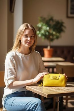 Женская косметичка Karya. Артикул: KR2038-830. Цена 1 084 грн