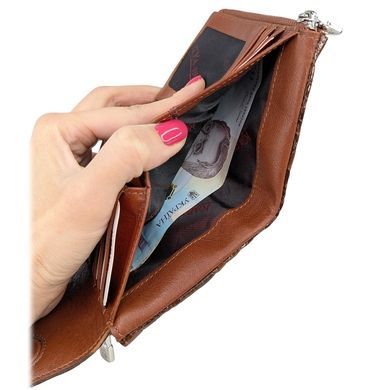 Гаманець жіночий Karya. Артикул: KR1205-557-1. Ціна 1 760 грн